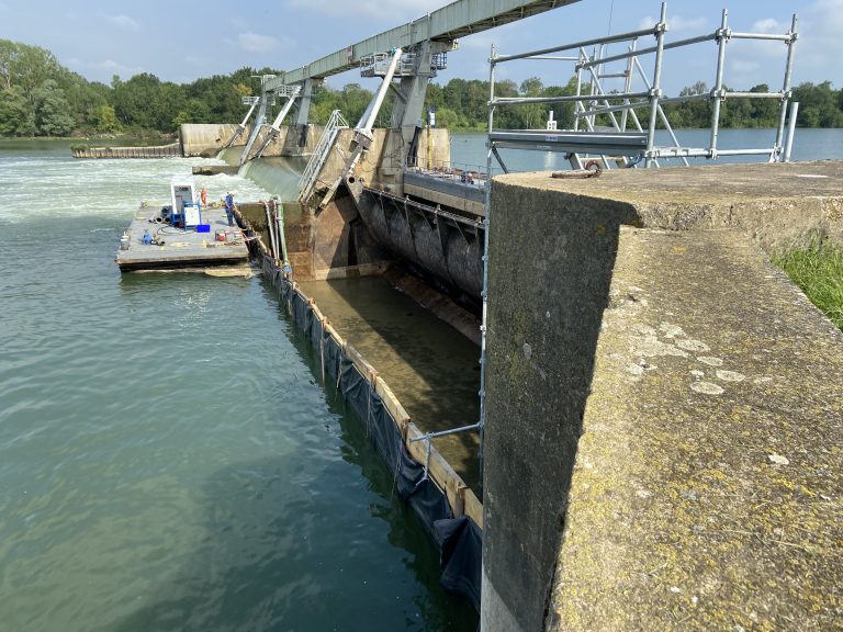 Travaux de maintenance préventive au barrage de navigation d’Ormes (71)